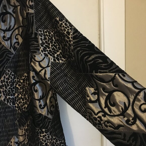 TanJay Gold and Black Patchwork Tiger Stripe & Leopard Spots Tapestry Jacket - Picture 7 of 16